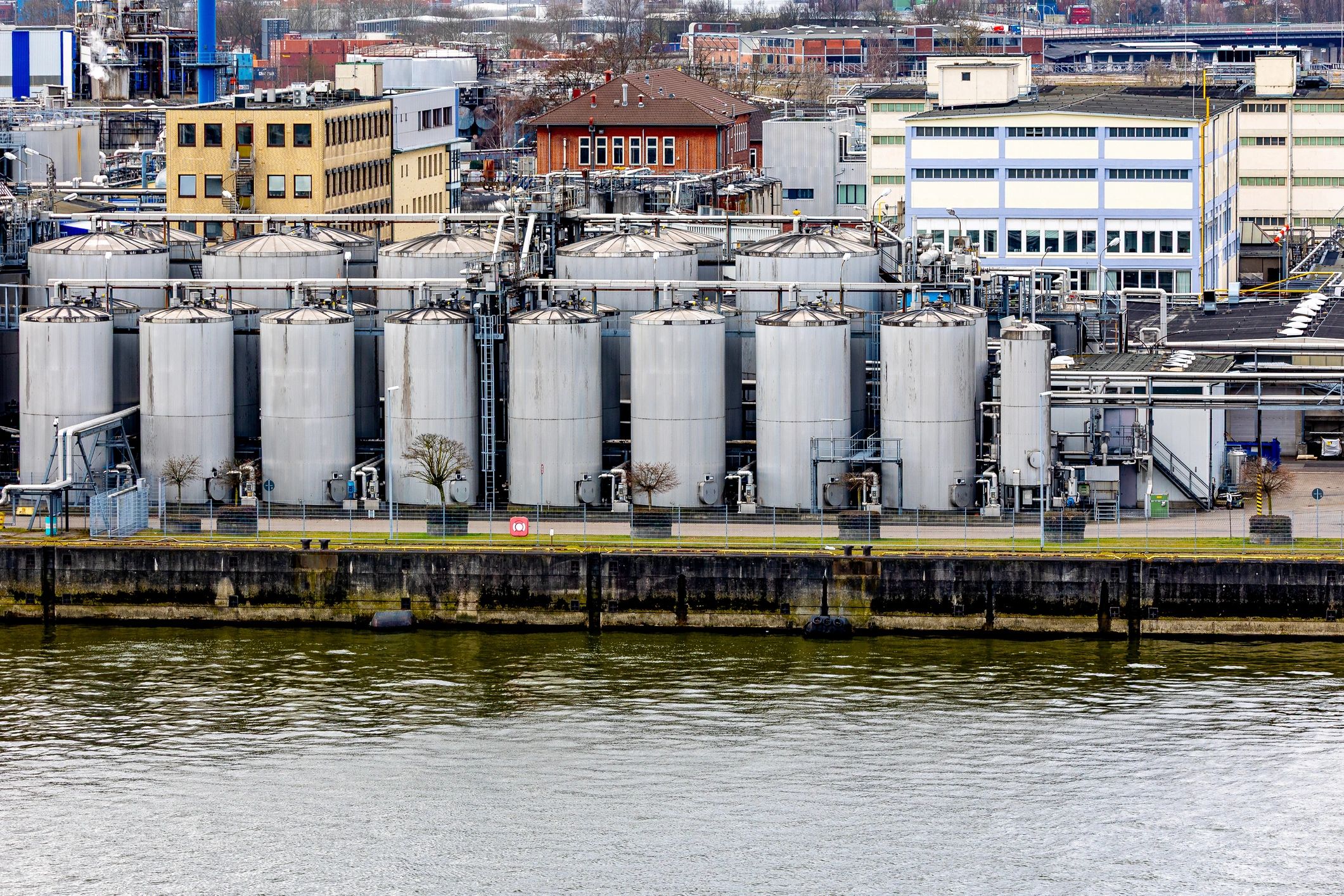Industrial chemical storage tanks and distribution facility